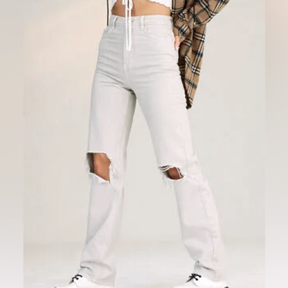 PacSun Greige 90’s Boyfriend Jeans With Distressed Knees - Picture 1 of 9